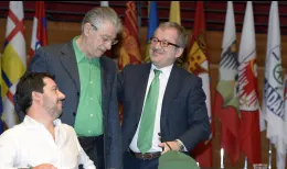 Morte Bossi, quando arriv&ograve; la resa dei conti nella Lega Nord: tradimenti, scelte e la nuova era di Salvini