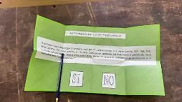 Referendum, nettamente avanti il No. Youtrend: &laquo;Vantaggio incolmabile&raquo;. Affluenza record al 58,9%, spoglio in corso