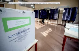 Seggi riaperti per le ultime ore di voto: l'attesa per il responso delle urne