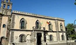 Acque contese alle Isole Eolie: ricorsi, bollette e lo scontro tra il comune di Lipari e l'Ati Messina