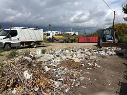 Santa Maria del Focallo nel Ragusano ripulita dai rifiuti, gli operatori ecologici intervengono contro l'incivilt&agrave;