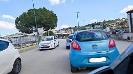 Lavori infiniti e semafori "invisibili": l'odissea mattutina nel cuore commerciale della citt&agrave;