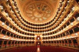 Direttore d'orchestra nei file Epstein, il teatro Massimo di Palermo gli nega il contratto