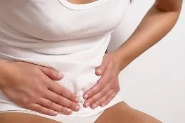 Endometriosi, la malattia silenziosa che in Italia colpisce tre milioni di donne: sintomi e conseguenze