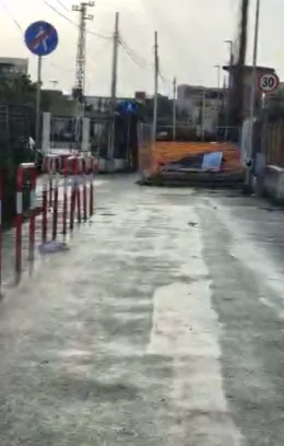 Palermo. Allagamenti e pericoli in via Fichidindia: studenti costretti a sfidare il traffico