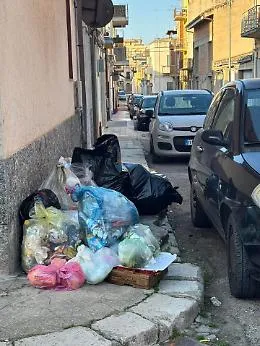 Controlli ambientali al Comune di Vittoria, 33 sanzioni per errato conferimento dei rifiuti