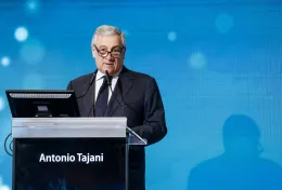 Tensioni in Fi, il vertice Tajani e Marina Berlusconi resta congelato: Barelli in bilico e rischio sostituzioni nel partito