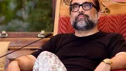 Chi &egrave; Shanti  Mark Ravikiran Koppikar, il santone che promuove la vita nella natura ma vive nel lusso