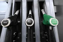 Benzina e diesel, la stangata di Pasqua per i siciliani