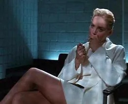  Sharon Stone rivela il miglior baciatore di Hollywood: non era romantico e ha segnato un'epoca