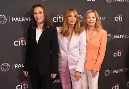 Charlies' Angels 50 anni dopo. A Los Angeles la reunion delle dive tv 
