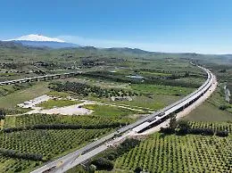 Viadotto Alfio sull'A19, impalcati ultimati e prime prove di carico: consegna prevista a luglio 