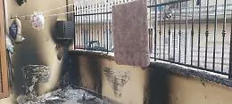 Avvertimento col fuoco all'assessore ai Lavori pubblici, centralina del gas in fiamme e panico tra i residenti