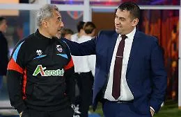 Il Catania lotta ma non va oltre il pari. I tifosi contestano: &laquo;Se restiamo in C vi facciamo un c... cos&igrave;&raquo;