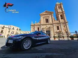 Spaccio coordinato e bombe carta: due operazioni dei carabinieri a Termini Imerese e Trabia