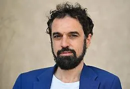 "Fatti i c***i tuoi o stai attento": Giarrusso nel mirino degli hater per il caso Cuffaro (ma Ida prende le distanze)