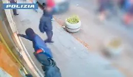 Rete neonazisti e antisemiti online,  a Pavia arrestato un 19enne: l'antefatto di Catania con i giovani eversivi 