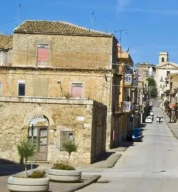 A Castrofilippo torna "Vini & Flora": degustazioni, passeggiate e musica dal vivo