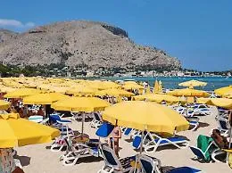Fondazione Falcone: su Mondello la legalit&agrave; non pu&ograve; essere subordinata a "valutazioni emergenziali"