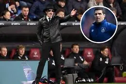  il Burnley cade e chiama Michael Jackson in panchina: retrocessione amara, ma il web impazzisce