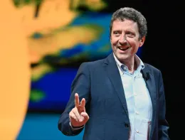 Biennale, Buttafuoco rompe il silenzio nel suo intervento: &laquo;L'arte pi&ugrave; forte di ogni prepotenza&raquo;