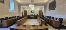 Bilanci in ritardo: la Regione nomina i commissari in 22 Comuni della provincia
