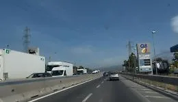 Incidente sulla strada provinciale 121 a Piano Tavola: mattinata di caos e code chilometriche fino a Etnapolis