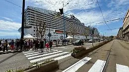 Crocieristi sbarcano a Messina tra buche e incuria: il biglietto da visita da rinnovare