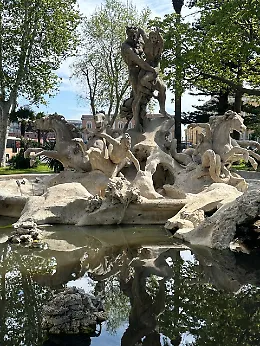 Allarme a Catania: la Fontana del Ratto di Proserpina e Largo Paisiello chiedono interventi urgenti