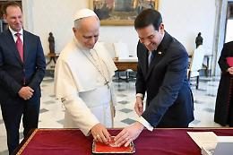 Papa e Rubio, incontro cordiale di 45 minuti: nuova spinta a pace e dignit&agrave; umana