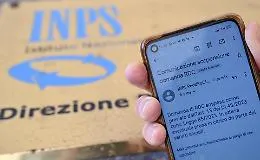Reddito di cittadinanza, la Corte Ue contro l'Italia: illegittimo escludere i rifugiati