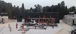 Da Apollo deluxe a Thanatos burocrate: i mille volti dell'Alcesti a Siracusa