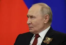 Ucraina, aperture e tensioni sull'asse Bruxelles-Mosca. Putin: &laquo;Pronti a negoziare con l'Ue&raquo;