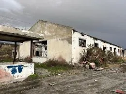 Via libera alla bonifica di Contesse: demolizione dell'ecomostro e recupero del litorale