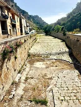 Sicurezza idrogeologica a Scicli, sar&agrave; ripristinato l'alveo del torrente Santa Maria La Nova