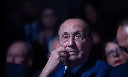 Schifani a muso duro: "Al voto a scadenza naturale, non mi faccio intimidire da nessuno"