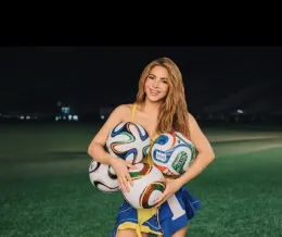 Shakira e Burna Boy in "Dai Dai", l'inno dei Mondiali 2026 che celebra anche l'Italia
