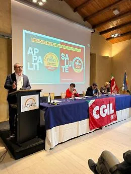 Ragusa, lanciata la campagna pubblica di raccolta firme della Cgil