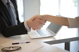 Lavoro, il paradosso italiano (ma non siciliano): quasi un colloquio su tre va deserto. E c'entrano i salari
