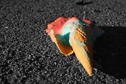 Un16enne muore dopo aver mangiato un gelato, disposta l'autopsia