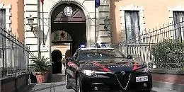 Catania, irrompe in casa e aggredisce una giovane donna: arrestato 