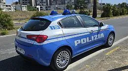Catania, erano il terrore degli autotrasportatori di tabacchi: rubati diversi colli di sigarette 