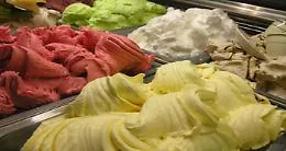 E' troppo 5 euro per una brioche col gelato? La domanda &egrave; virale