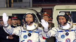 La Cina si prende anche la luna, la Nasa teme il sorpasso: possibile missione nel 2027