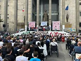 Piazza Verga si risveglia per ricordare Falcone e difendere la legalit&agrave;