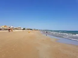 "Lasciate libera la spiaggia di Pietre nere a Pozzallo"