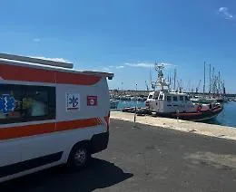 Pozzallo, evacuato un marittimo colpito da malore. Si trovava su un mercantile battente bandiera liberiana