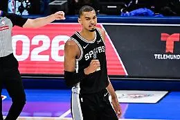 Finals NBA, Spurs contro Knicks: perch&eacute; Wembanyama &egrave; molto pi&ugrave; di un "Alieno" 