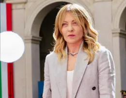La premier Giorgia Meloni a Palermo il 13 e non il 14: cambio di programma per lo svelamento della Fiat Croma di Falcone e Morvillo