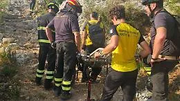 Cade durante l'escursione a Cavagrande: soccorsa una turista francese
